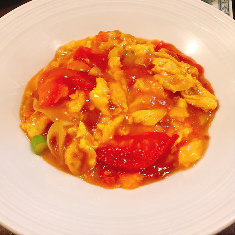 卵とトマトの塩炒め(炒め処　寅蔵 )