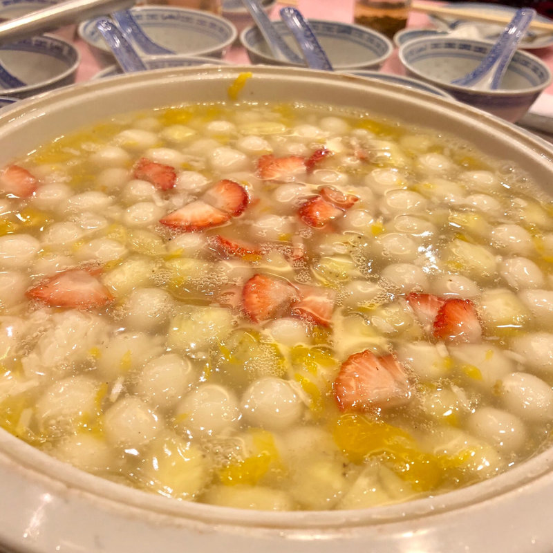 酒粕入り白玉団子スープ(天香樓)