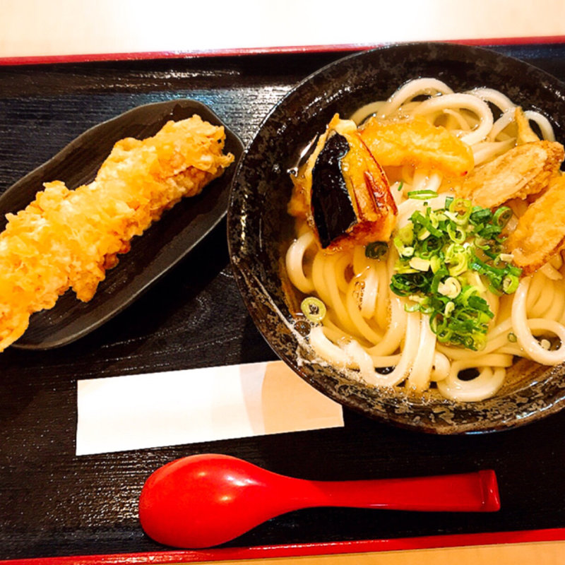 野菜天うどん(大盛)＋ちくわ天(美の庵 )