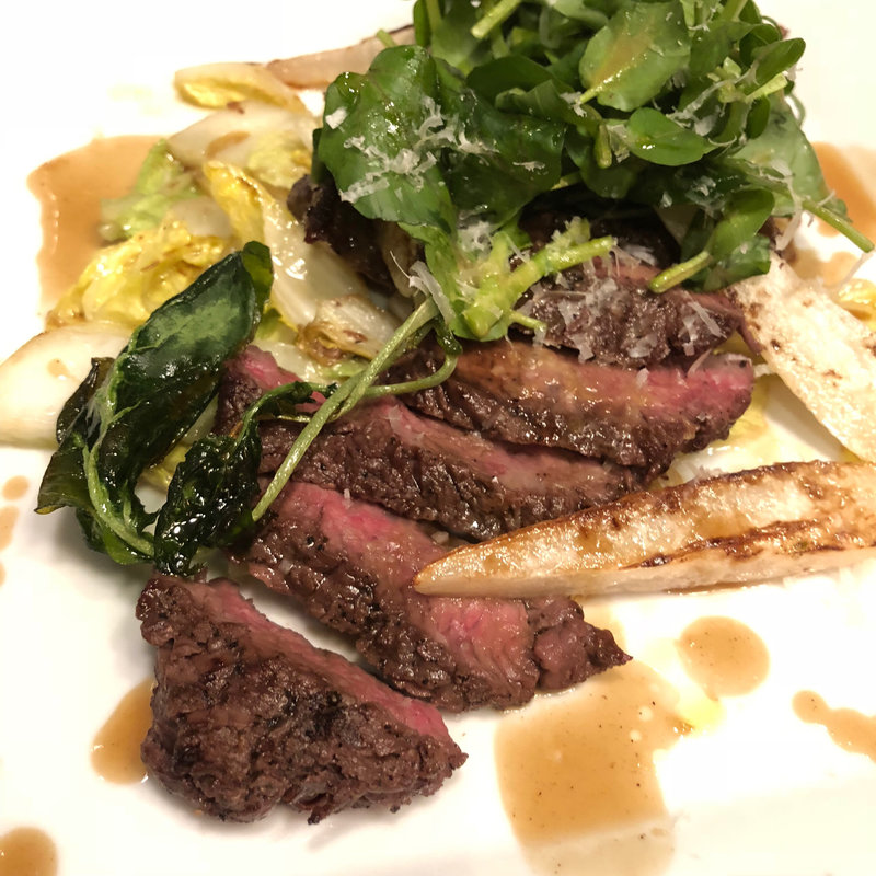 赤崎牛の炭火焼きと旬野菜(aga-ri)