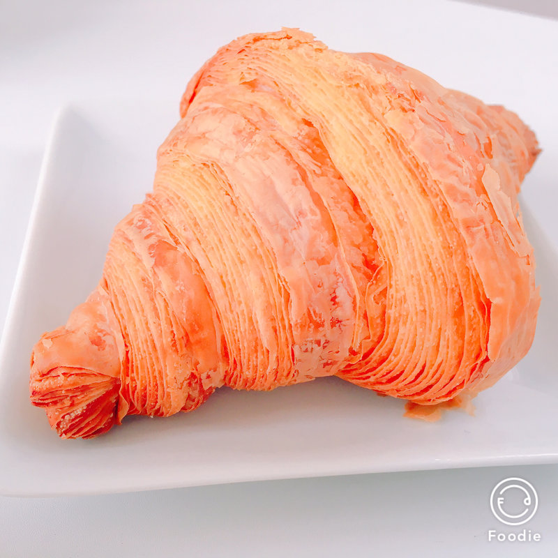 クロワッサン(TruffeBAKERY No.2 太子堂店)