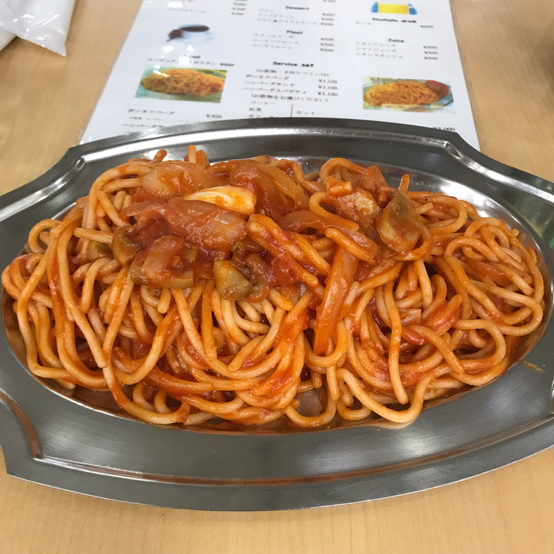 スパゲティ・ナポリタン(カフェテラス ポンヌフ)