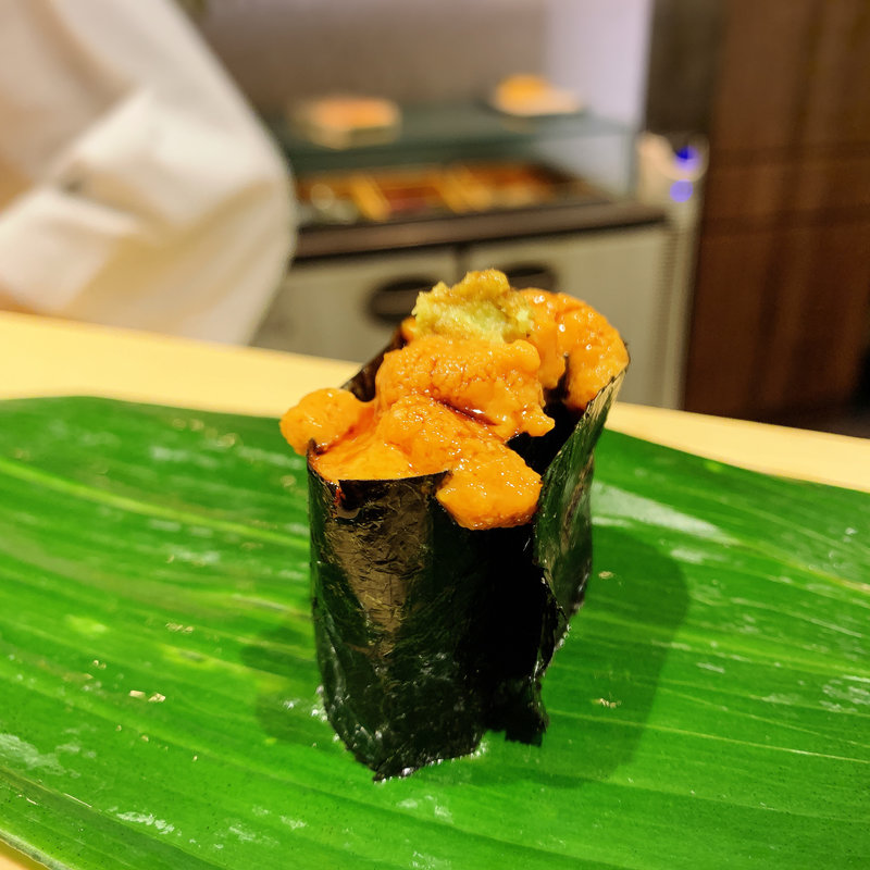 雲丹軍艦(すし いちかん)