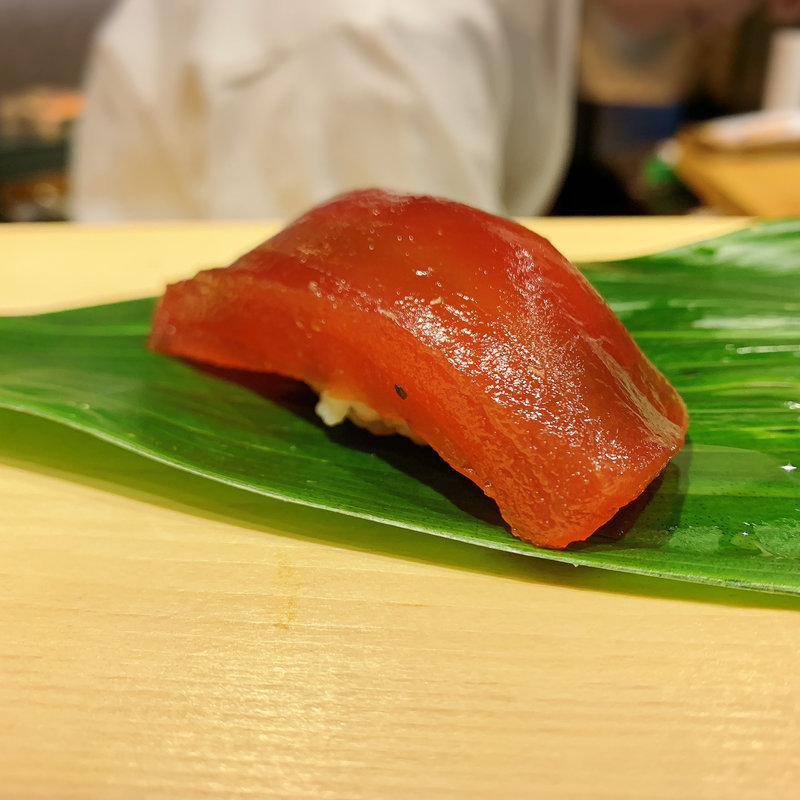 鮪(すし いちかん)