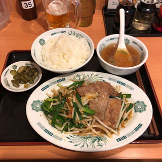 ニラレバ炒め定食(日高屋 成城学園前駅北口店)