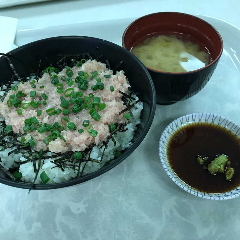 ねぎとろ丼(明世 （メイセイ）)