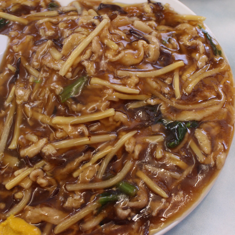 肉細切り焼きそば/ハーフ(龍鳯)