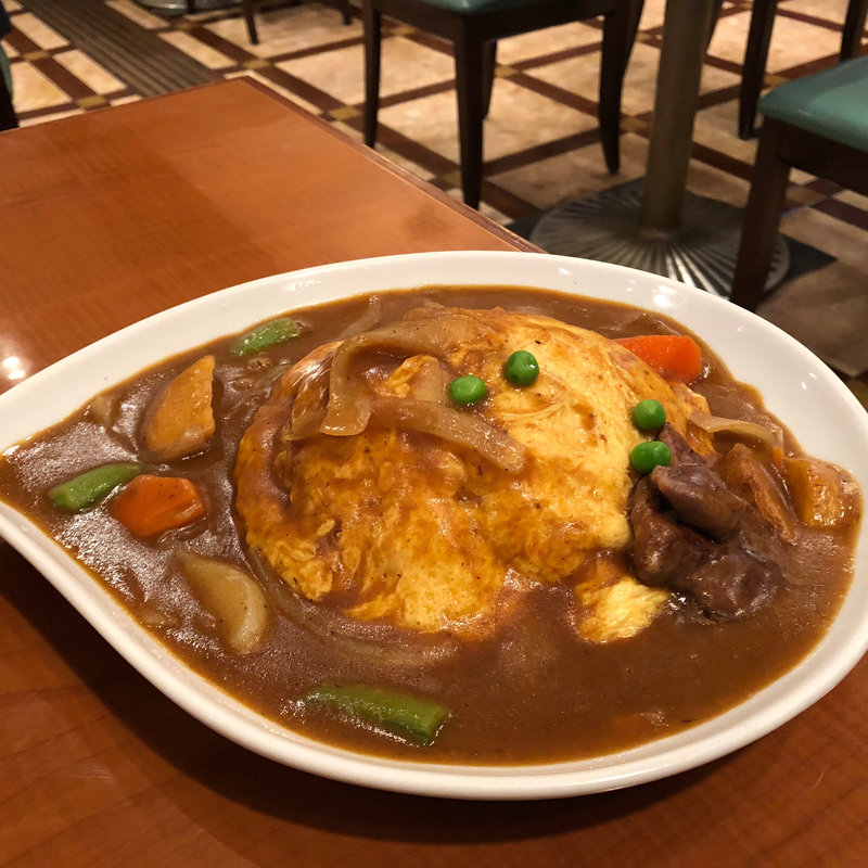 焼肉カレーのオムライス(ロイン 三宮店 )