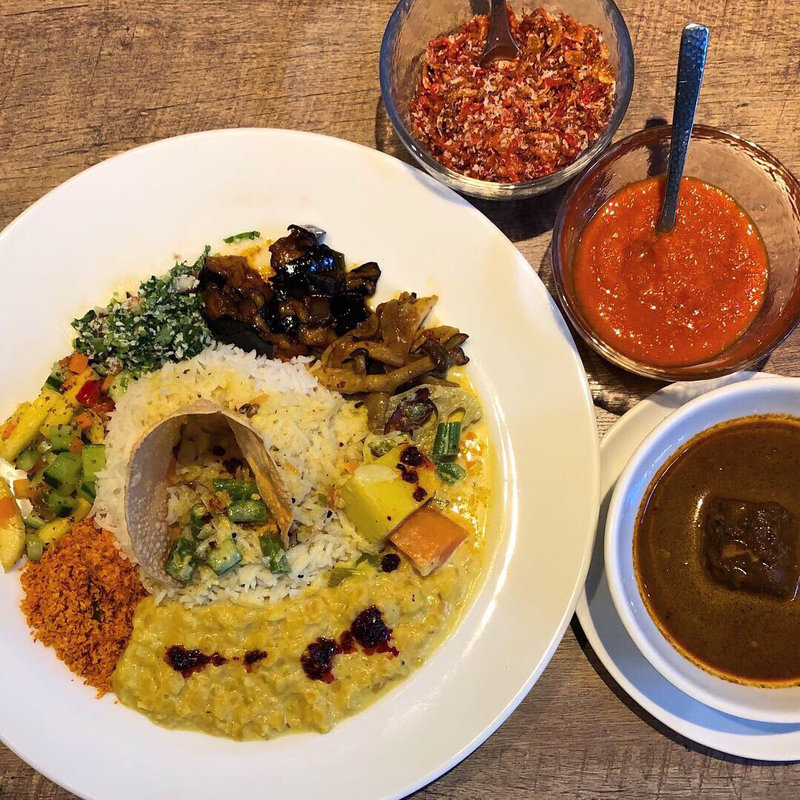 スリランカカレー(大陸バル 隆麺)