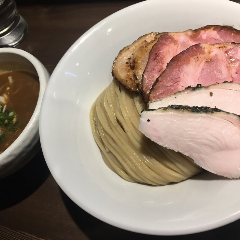 チャーシュー伊勢海老つけ麺中盛り(つけ麺一燈 （ツケメンイットウ）)