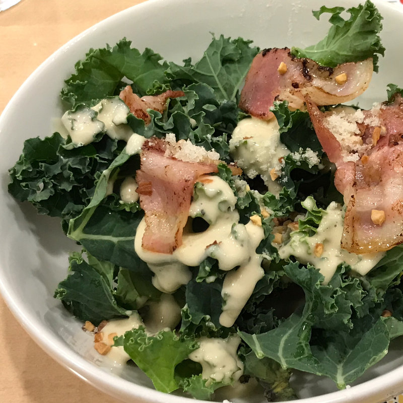 国産ケールとベーコンのシーザーサラダ(ジョナサン 築地店 （Jonathan's）)
