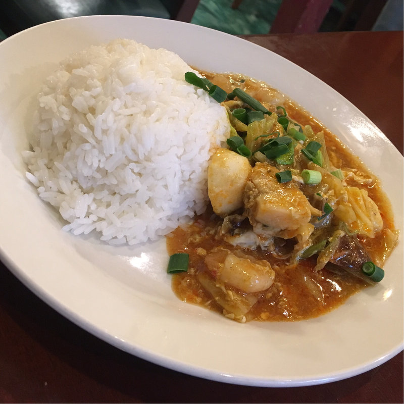 タイ風シーフードカレー(タイレストラン　クンメー1 （【旧店名】 パイリン PAILIN）)
