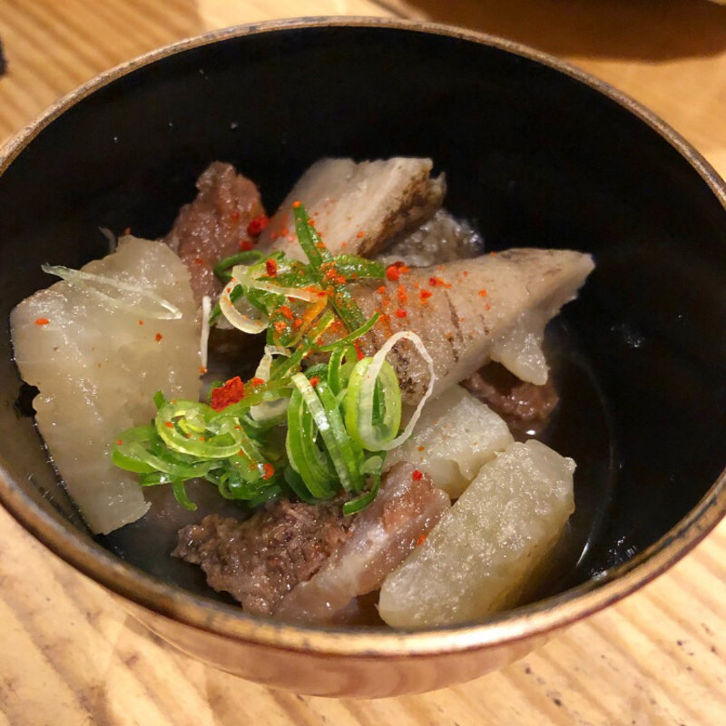 牛すじ煮込み(円屋 （エンヤ）)