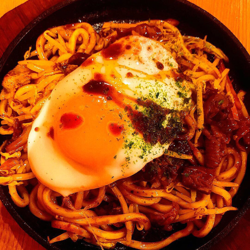 スタミナ焼きうどん(お好み焼･焼きそば かな川 大橋本店)