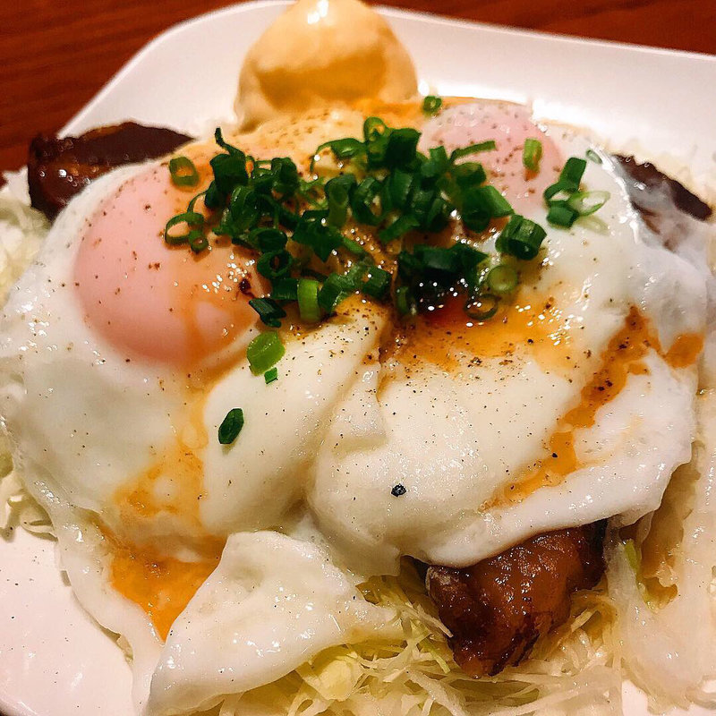 チャーシュー玉子(餃子のロッキー)