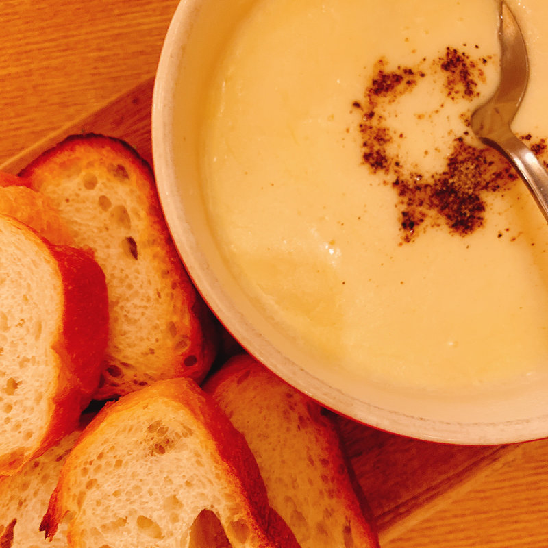 アリゴ(お肉とワイン 関内ビストロ ZIP （【旧店名】グリル&アリゴ ジップ）)