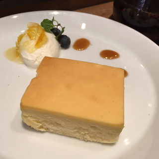 ゆずのチーズケーキ(カフェ レクセル ＣＩＡＬ桜木町店)