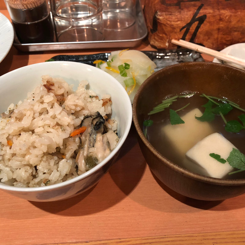 炊き込みご飯とお吸い物(ちゃりき)