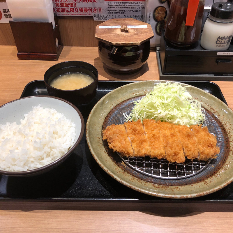 とんかつ定食(とんかつ工房 代々木上原店)