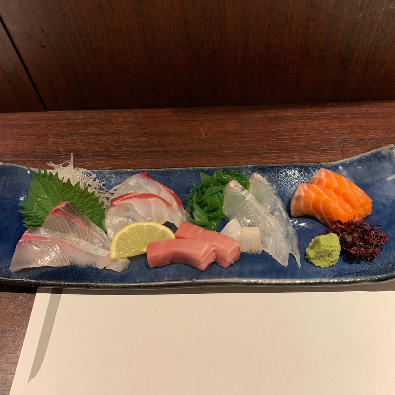 刺身盛合せ(六ヶ城)