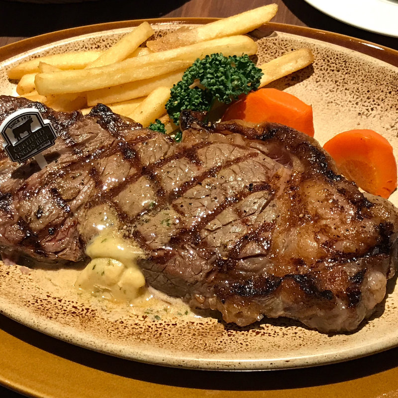 ロイヤルアンガスサーロインステーキ 1ポンド(ロイヤルホスト銀座インズ店)