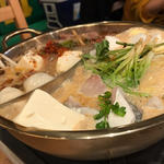 極   火鍋コース  豆乳酒粕スープ&辛いスープ(Neo Taiwanese Restaurant tabunoana)