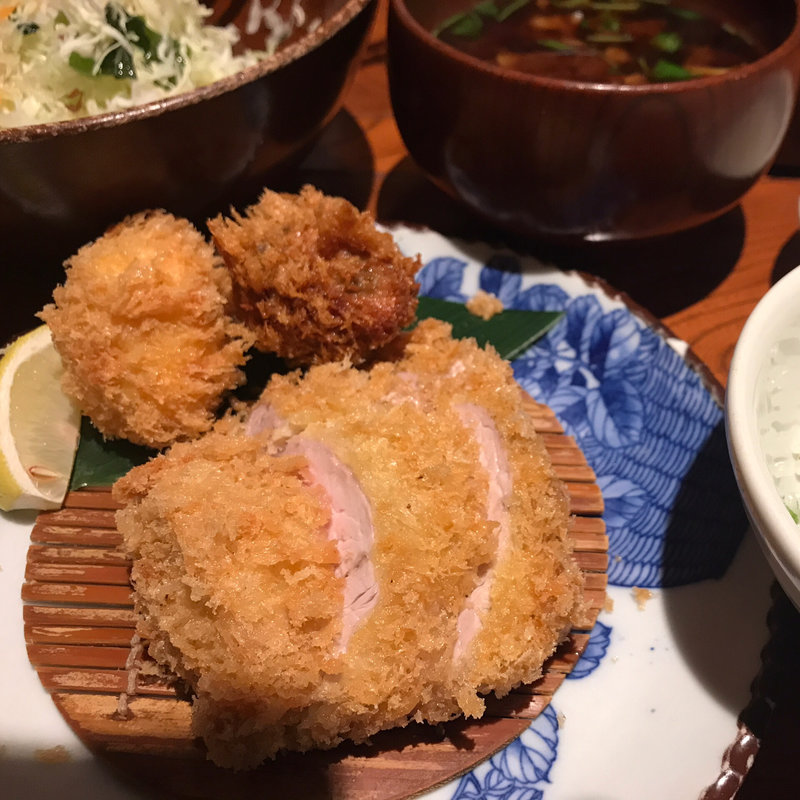 ヒレカツ盛り合わせ（カキフライ&カニクリームコロッケ)(かつ吉 新丸ビル店 （カツキチ）)