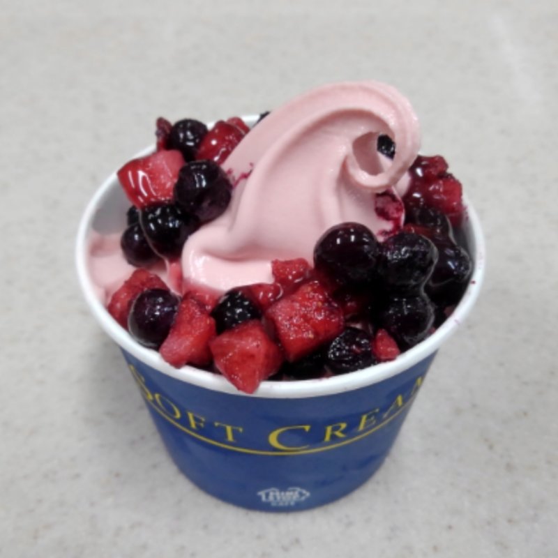 ストロベリーソフトクリーム(ミニストップ)