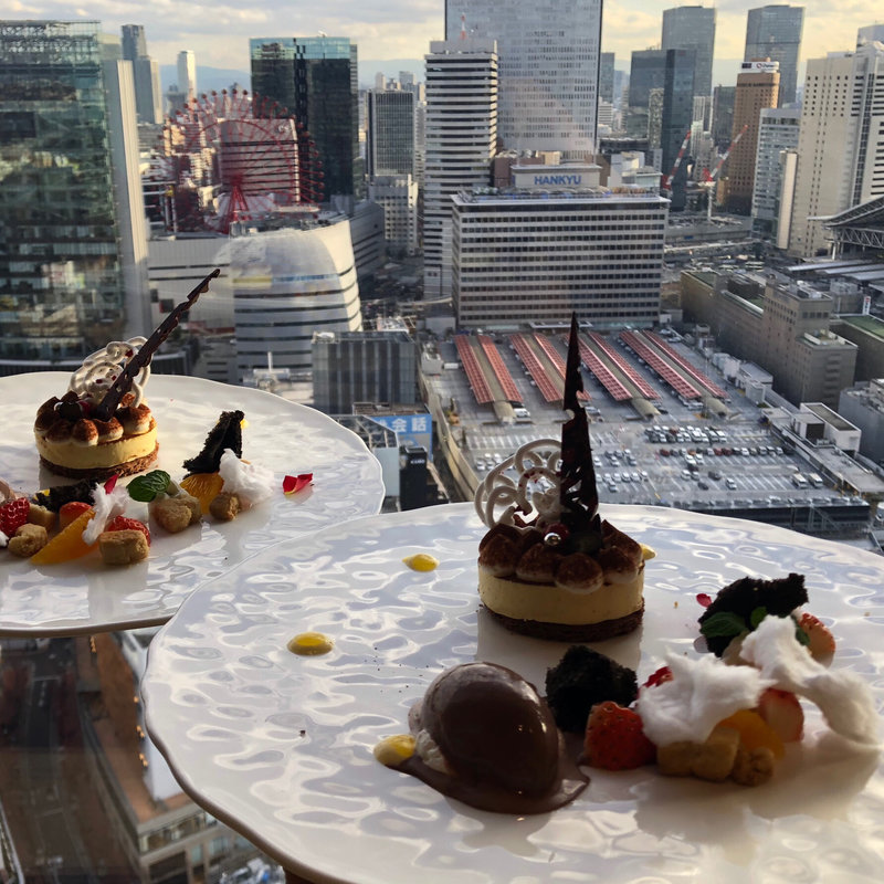 マスカルポーネショコラのグラス〜ティラミスのイマージュで〜(レストラン&スカイバンケット ソラメンテ)