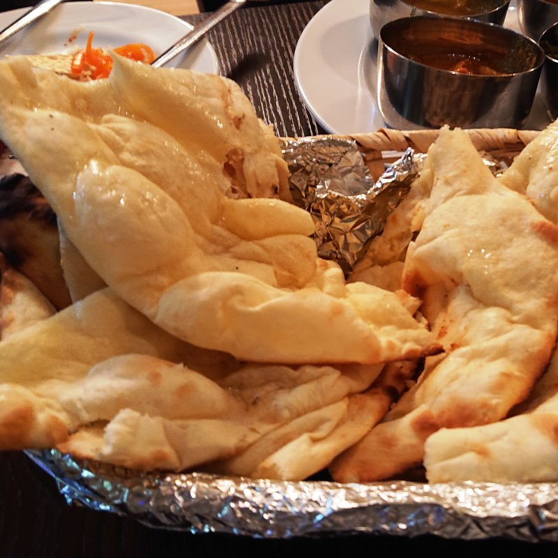 ナン(バーワルチー インドレストラン)