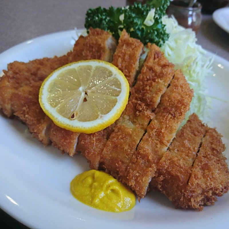 とんかつ定食(とんかつ みた村)