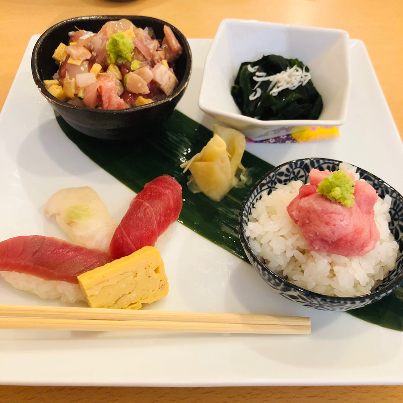 彩ちらし(鮨 青山(セイザン))