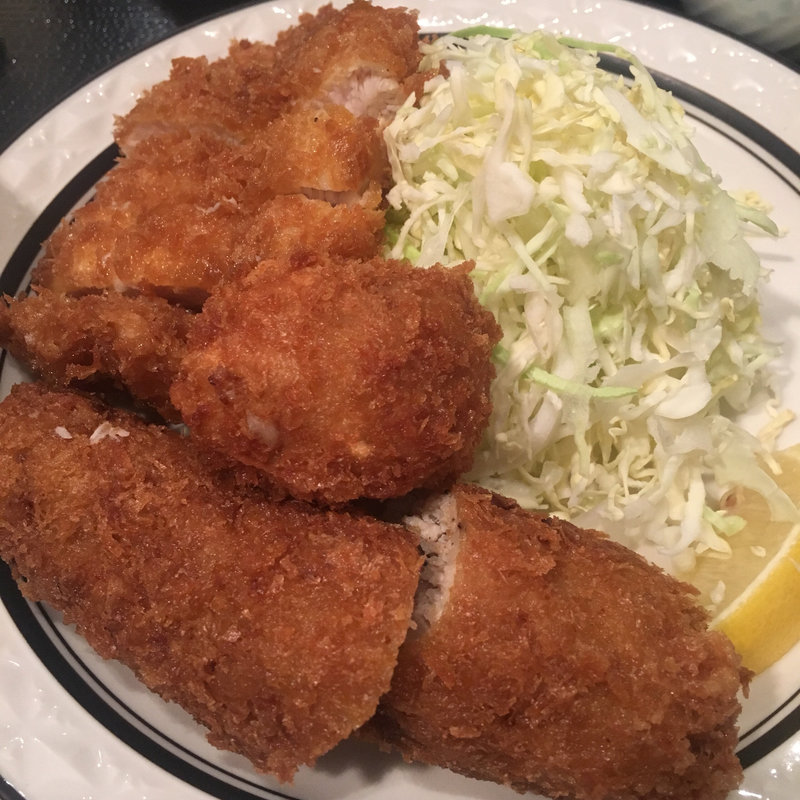 メンチカツ、チキンカツ(西麻布 三河屋)