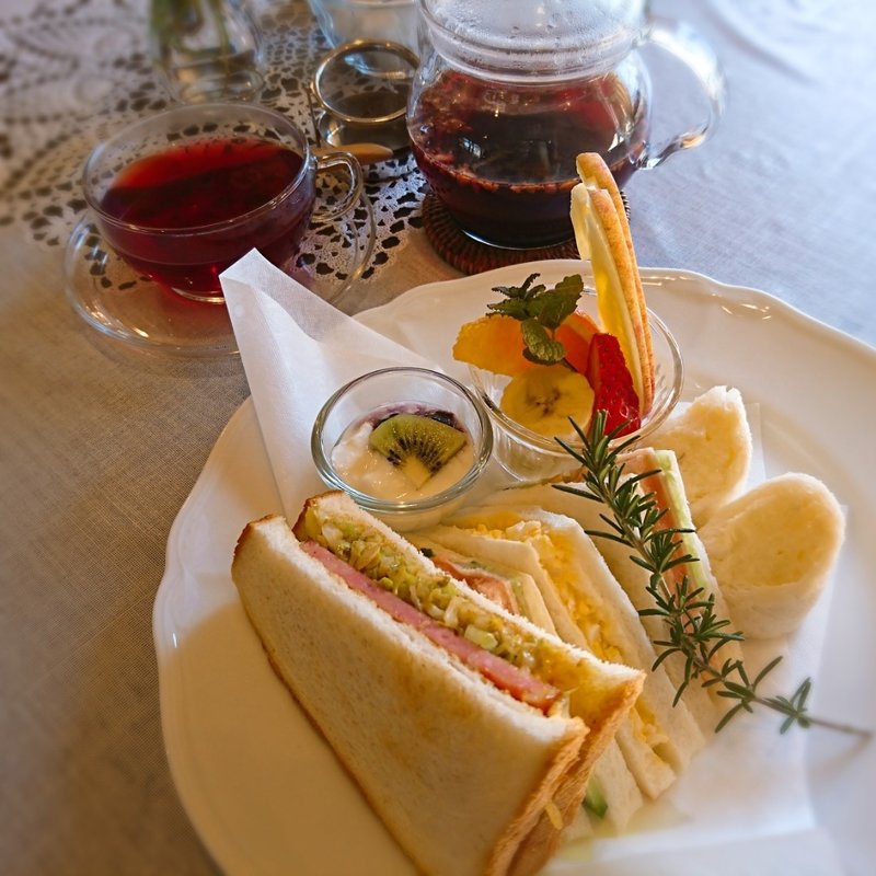 季節のサンドイッチ(ティーグレース )