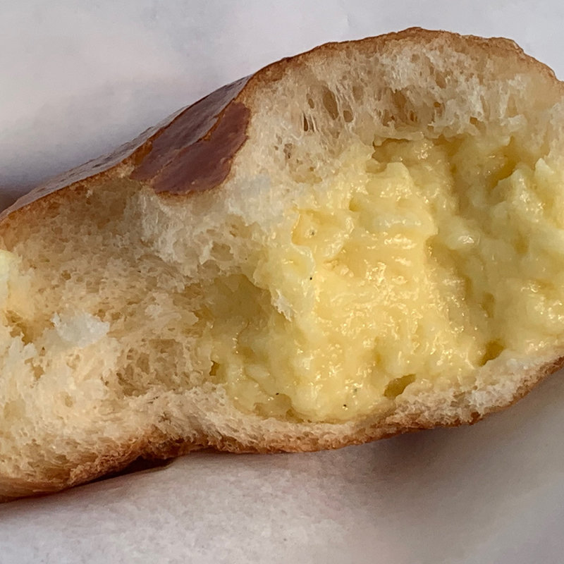 クリームパン(パン工房ルチア)