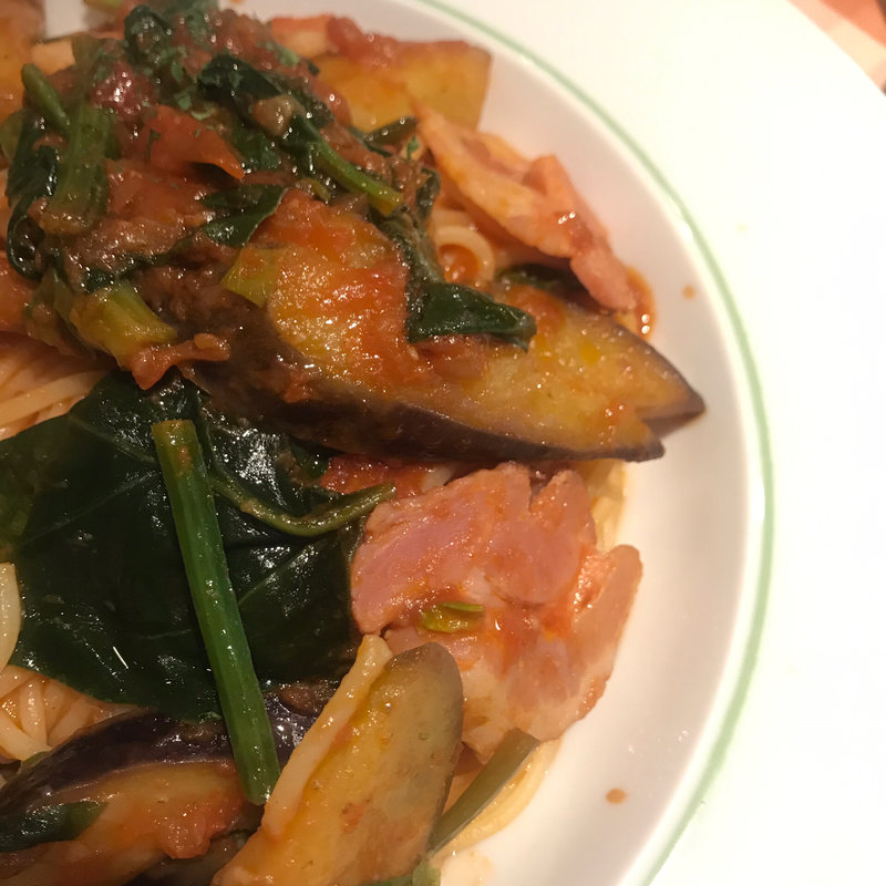 長なすベーコンのトマトソース(スパゲッティ食堂ドナ 新宿紀伊國屋店 )