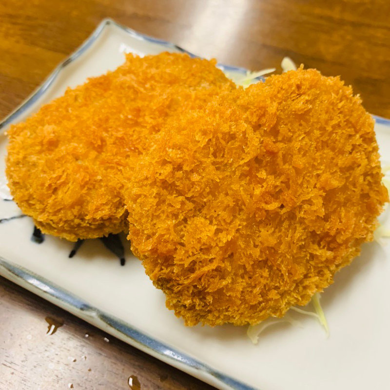 カレーコロッケ(亀田もつやき店)