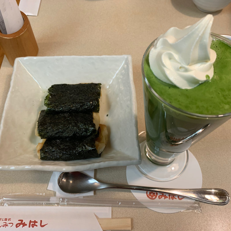 いそべ巻＆抹茶フロート(あんみつ　みはし　上野本店)
