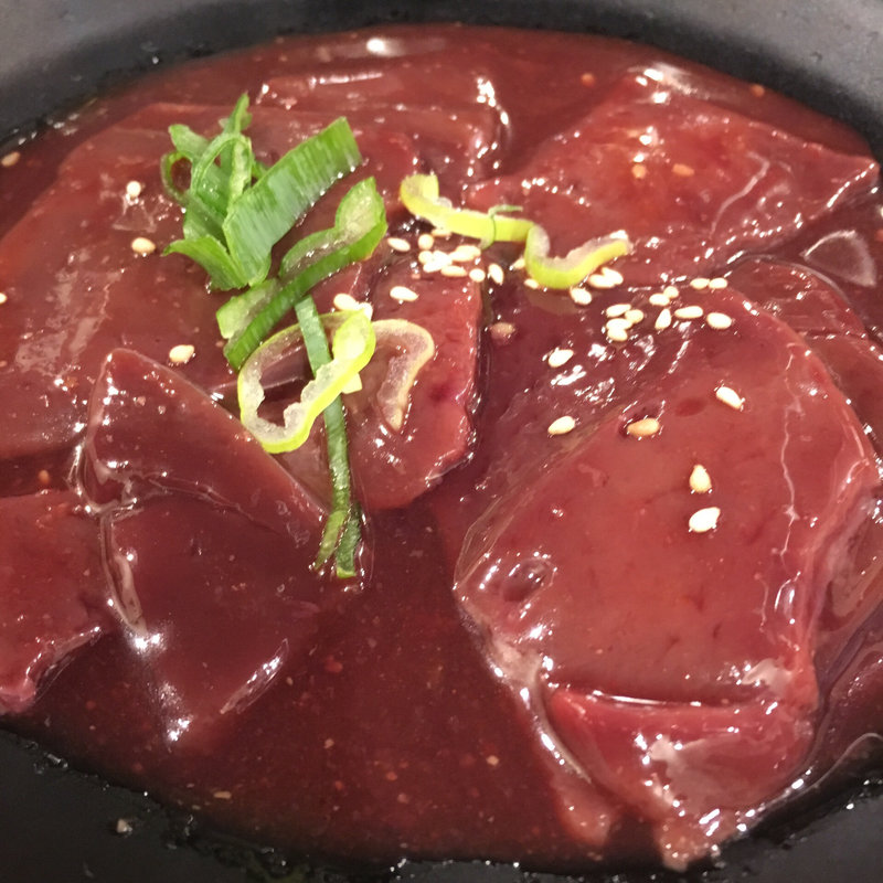 牛レバー(七輪焼肉 安安 札幌南三条店)