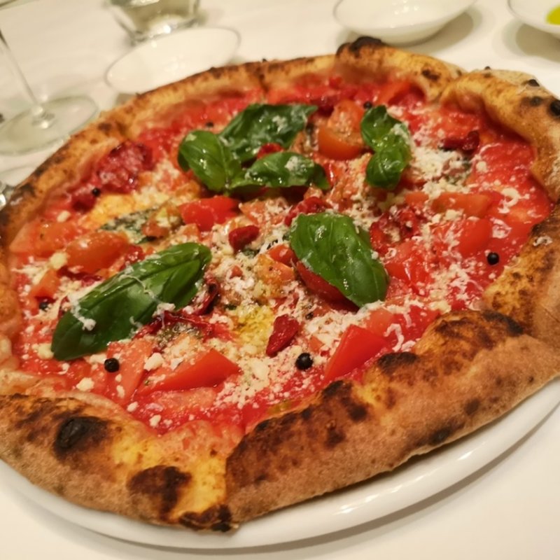 スカルパリエッロ(ピッツェリア・パドリーノ・デル・ショーザン （PIZZERIA PADRINO DEL SHOZAN）)