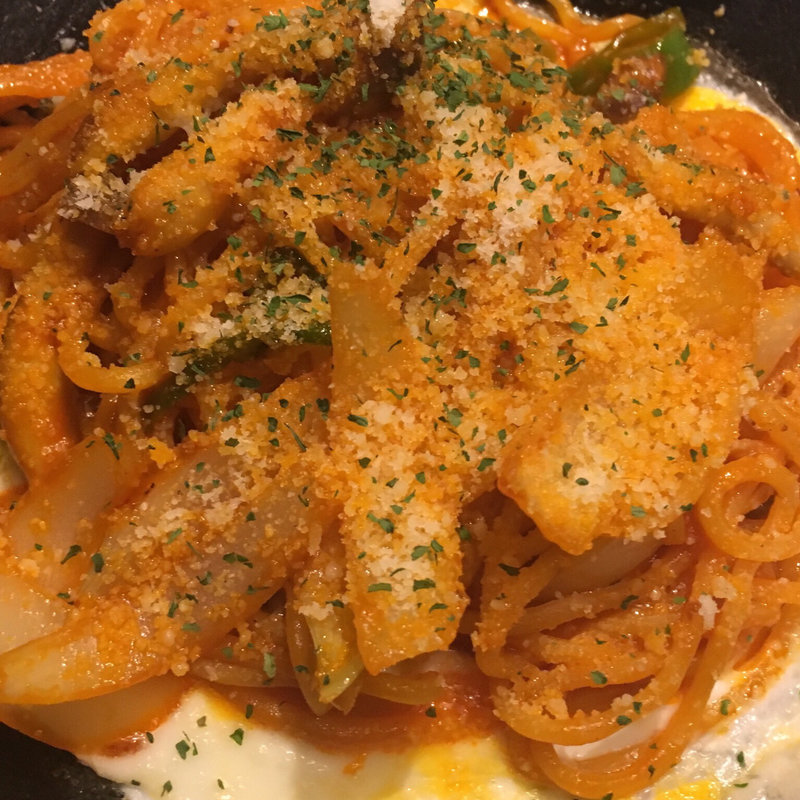 王道極太ナポリタン  2人前(ブッチャーズ 八百八 飯田橋店)