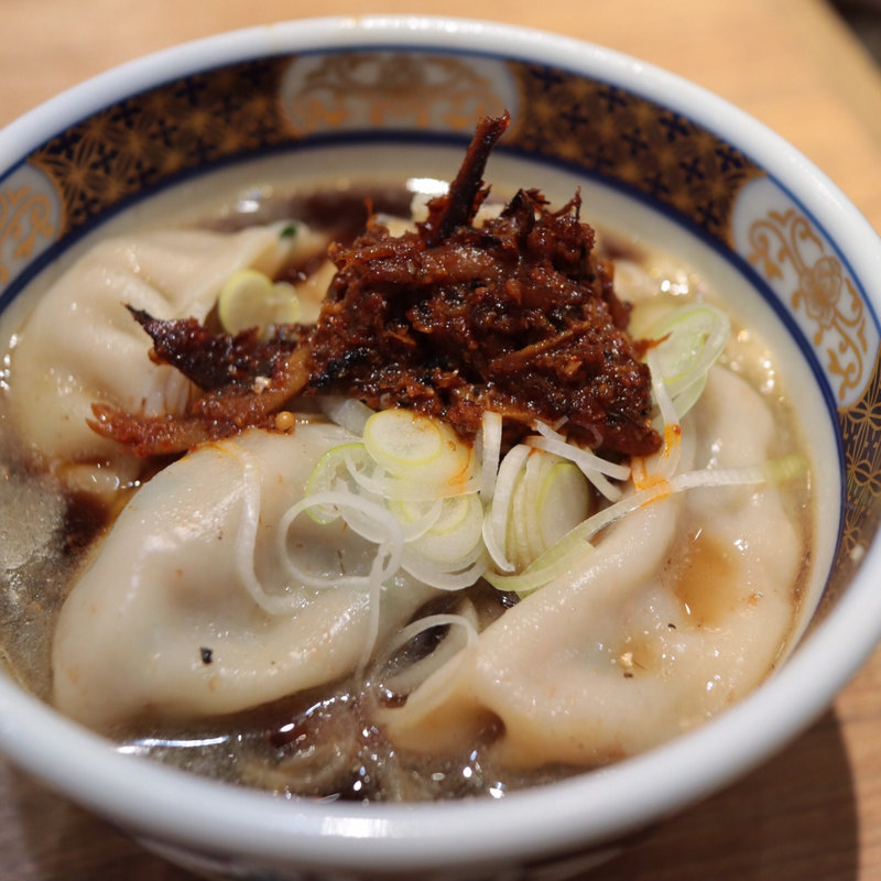 すごい煮干水餃子(肉汁餃子のダンダダン 新宿店)