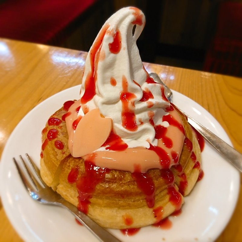 シロノワールミニ・いちごチョコ(コメダ珈琲店 りんくう羽倉崎店)