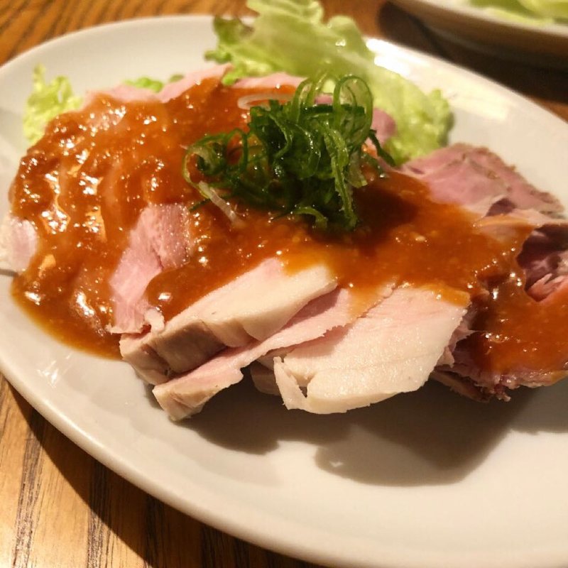 蒸し豚(炭火ぶた串焼 風味堂 （ふうみどう）)