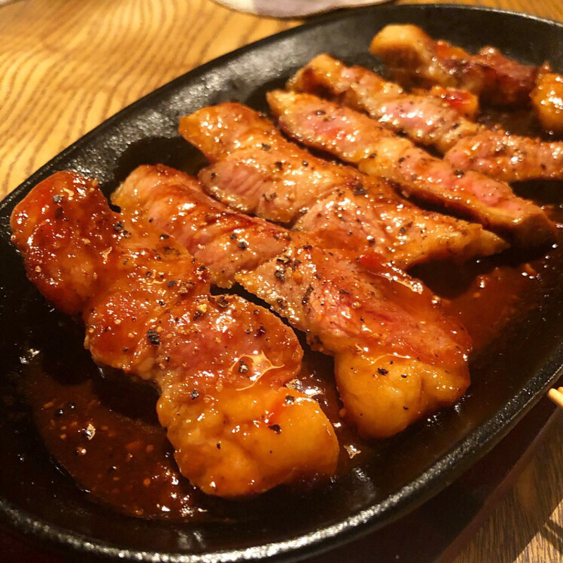 トンテキ(炭火ぶた串焼 風味堂 （ふうみどう）)