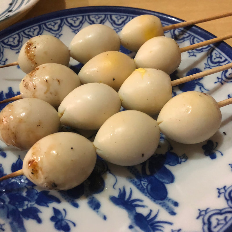 うずらの串(大衆焼鳥 日吉丸)