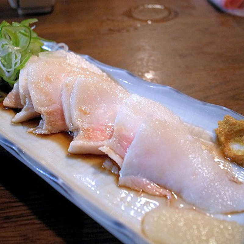 頭刺し(もつ焼 福よし)