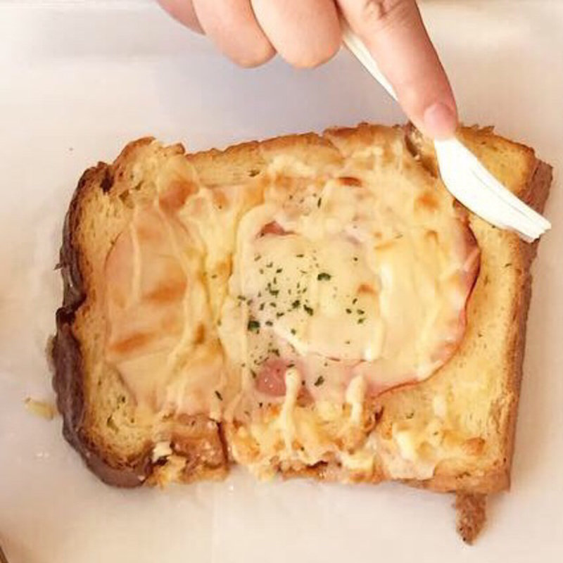 クロックマダム(石窯パン工房ミッシェル 花巻本店 （石窯パン工房Michel）)