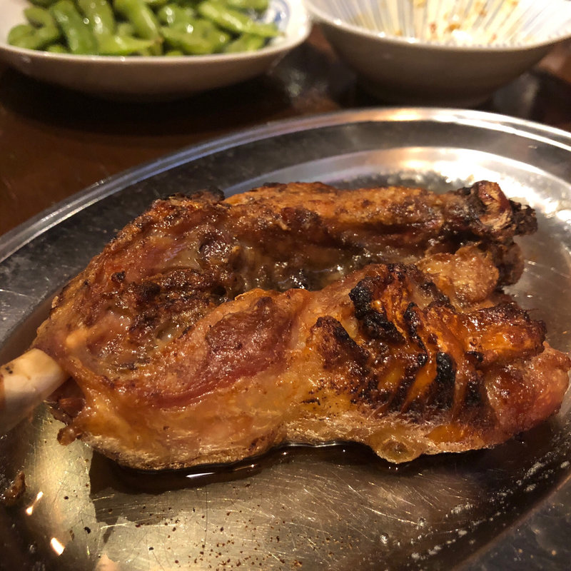 骨付鶏ひな(釜焼鳥本舗 おやひなや 渋谷ハチ公口店)