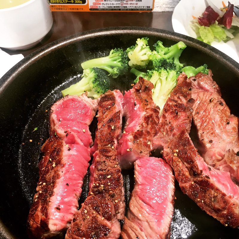 ワイルドステーキ300g(いきなりステーキ 渋谷青山通り店)